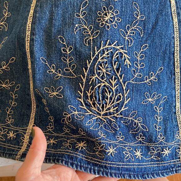 Liz Claiborne Denim Embroidered A-line Skirt, Size 4 - Picture 8 of 8